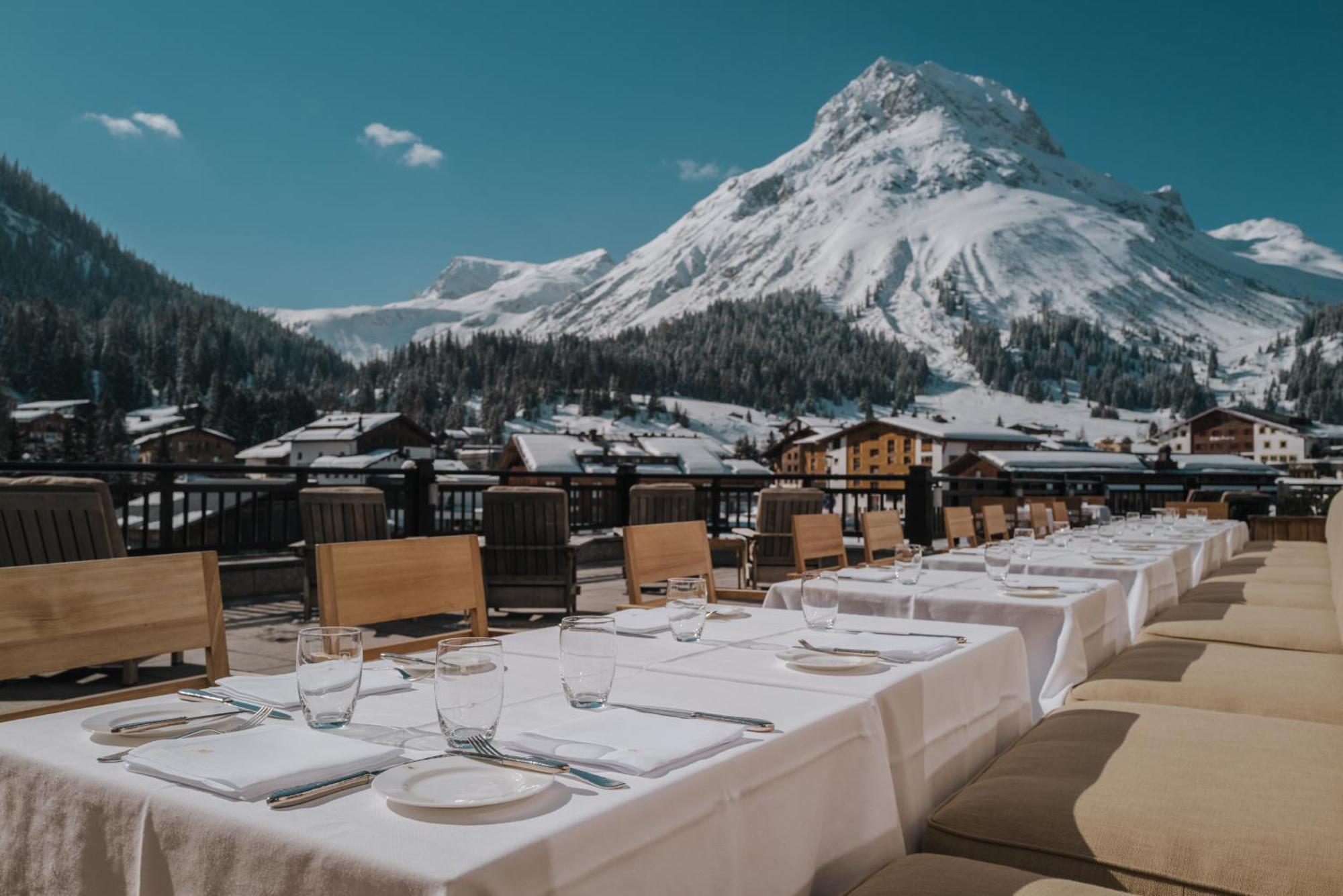 Hotel Almhof Schneider Lech am Arlberg Exterior photo